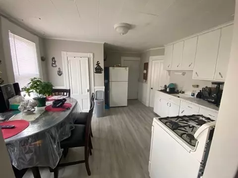 409 Main St, Springfield, MA 01151 photo 15