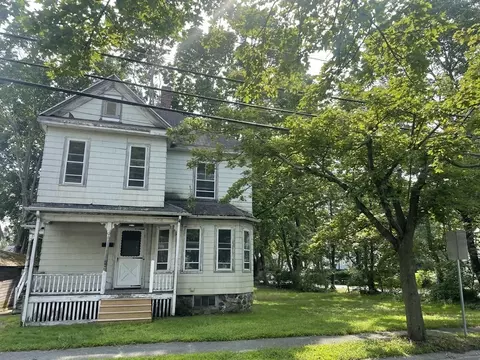 13 River St, Danvers, MA 01923 photo 2