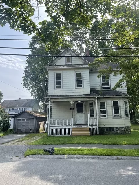 13 River St, Danvers, MA 01923