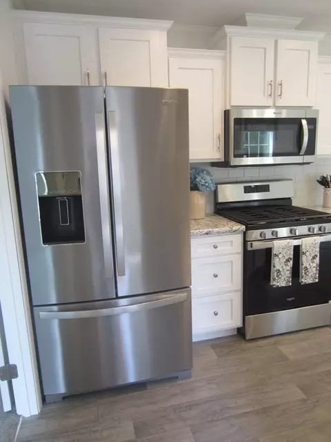 3 Beverlys Way, Wareham, MA 02571 photo 9