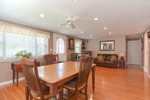 72 Quincy Ave, Dedham, MA 02026 photo 8