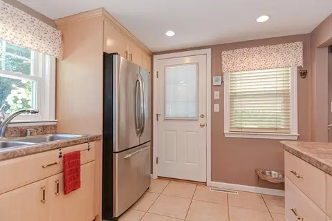 72 Quincy Ave, Dedham, MA 02026 photo 16