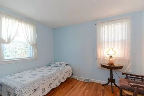 72 Quincy Ave, Dedham, MA 02026 photo 22