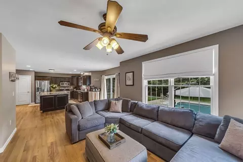 22 Willow Cir, Easthampton, MA 01027 photo 12
