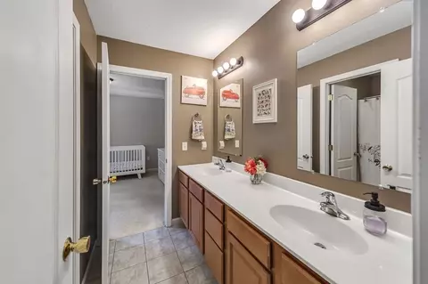 22 Willow Cir, Easthampton, MA 01027 photo 20