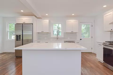237 Orchard St, Millis, MA 02054 photo 4