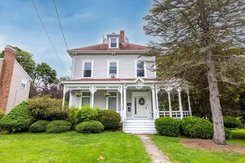50 Maple St, Braintree, MA 02184