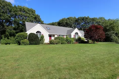 58 Noreast Dr, Bourne, MA 02562