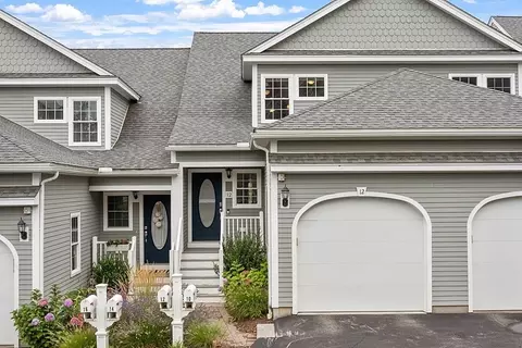 12 Eastern Point Dr #0, Shrewsbury, MA 01545