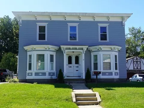 21 Burnap St, Fitchburg, MA 01420