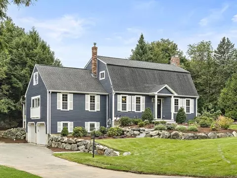 8 Longmeadow Rd, Weston, MA 02493