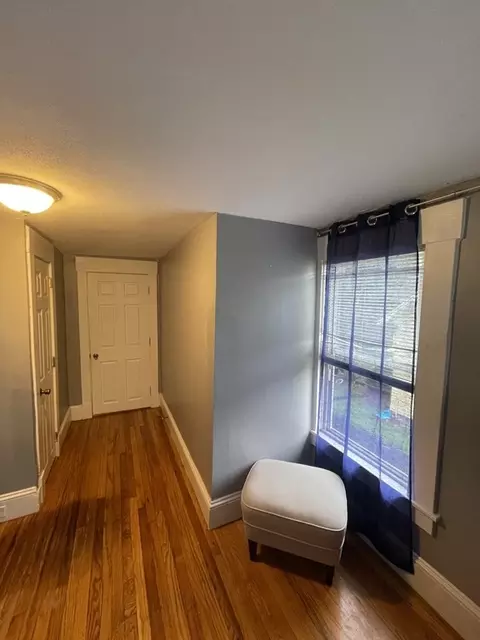 202 Dunmoreland St, Springfield, MA 01109 photo 21