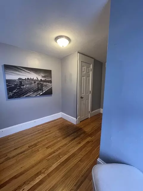 202 Dunmoreland St, Springfield, MA 01109 photo 23