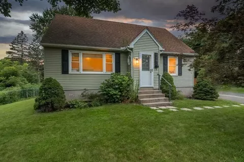 616 Suffield St, Agawam, MA 01001