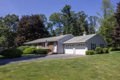 24 Glenn Dr, Wilbraham, MA 01095