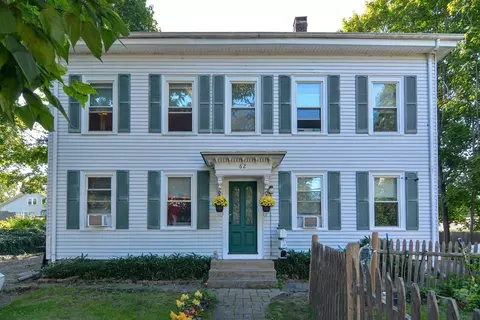 62 Circular St, North Attleboro, MA 02760