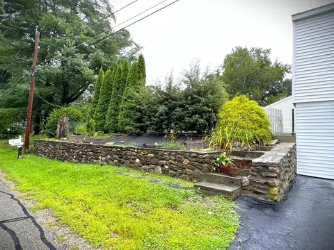 131 Lakeside Ave, Webster, MA 01570 photo 14