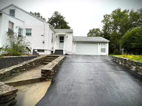 131 Lakeside Ave, Webster, MA 01570 photo 6