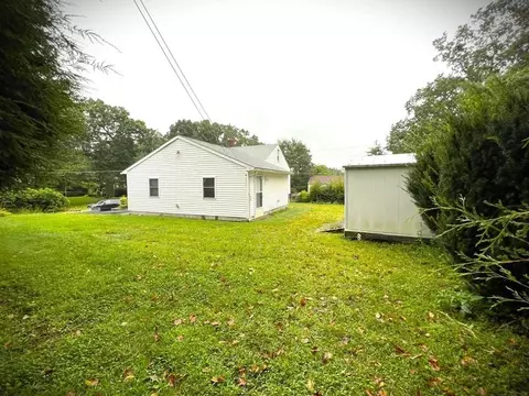 131 Lakeside Ave, Webster, MA 01570 photo 11