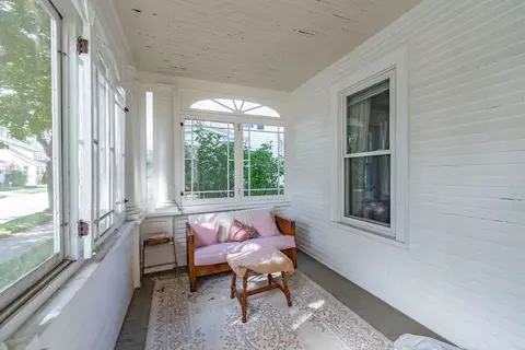 73 Sunapee St, Springfield, MA 01108 photo 5