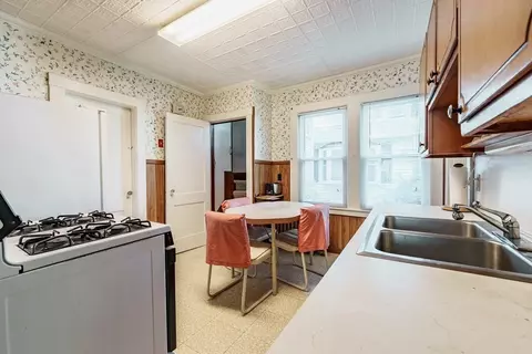 73 Sunapee St, Springfield, MA 01108 photo 14