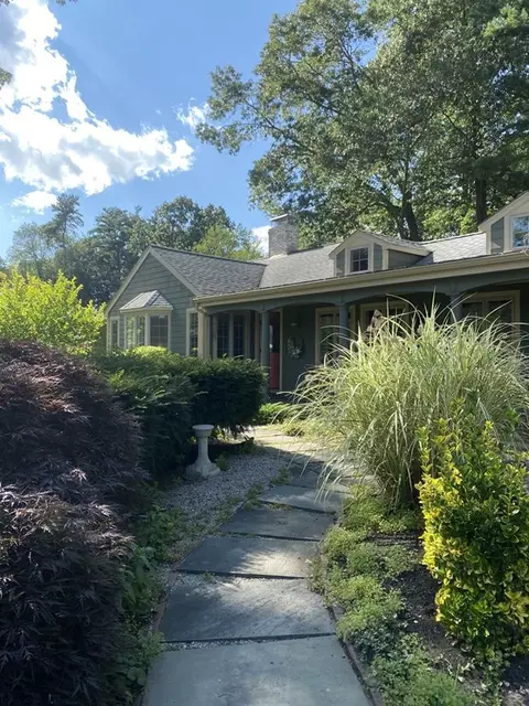 85 Whitcomb Ave, Hingham, MA 02043 photo 3