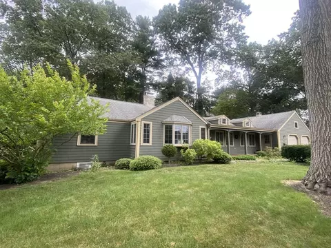85 Whitcomb Ave, Hingham, MA 02043 photo 2