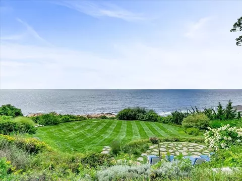 1 Old Salem Path, Gloucester, MA 01930
