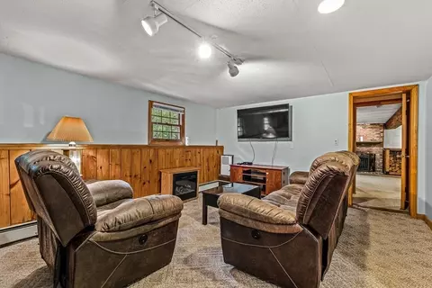 39 Charles St, Georgetown, MA 01833 photo 21