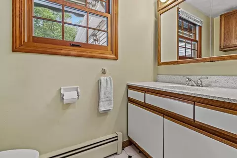 39 Charles St, Georgetown, MA 01833 photo 19
