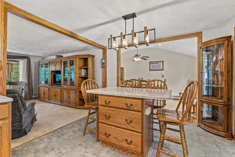 39 Charles St, Georgetown, MA 01833 photo 11
