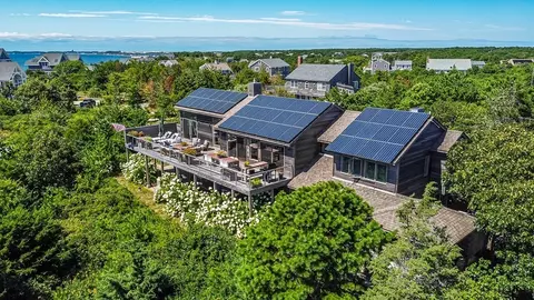 23 Pilgrims Path, Provincetown, MA 02657