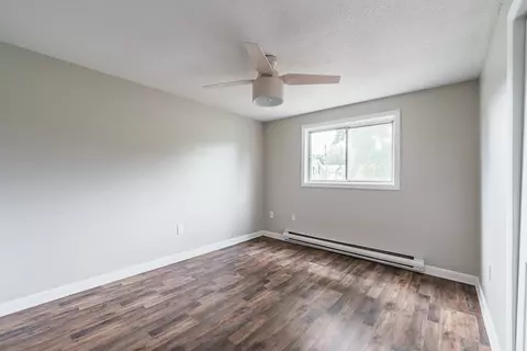 166 Shepherd St, Chicopee, MA 01013 photo 9