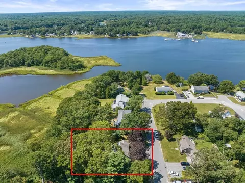 14 1st Ave, Wareham, MA 02571 photo 2
