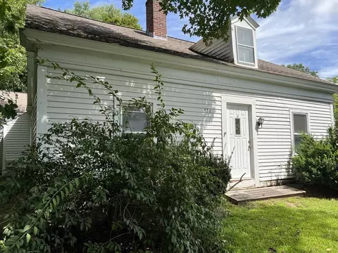 131 Brigham St, Northborough, MA 01532