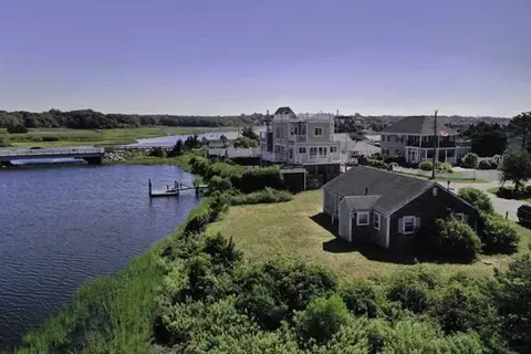 34 Short Beach Rd, Barnstable, MA 02632 photo 5