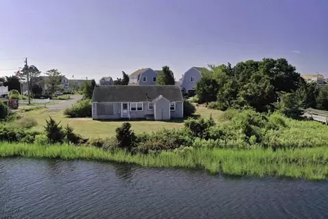 34 Short Beach Rd, Barnstable, MA 02632 photo 4