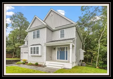 3 Catacunemaug Rd, Shirley, MA 01464