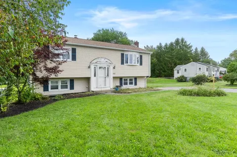 382 Belmont St, East Bridgewater, MA 02333