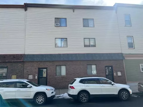 89 Cottage, Boston, MA 02128