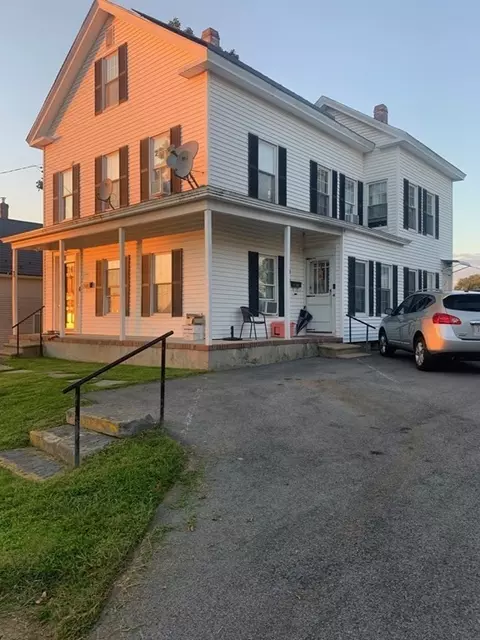 14 Bell St, Spencer, MA 01562