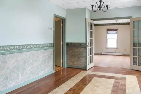 53 Garside St, Fall River, MA 02720 photo 5