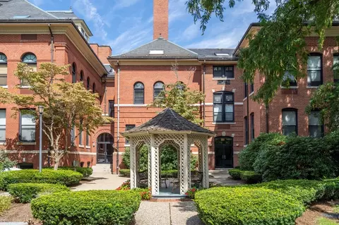 One School Street, Arlington, MA 02476