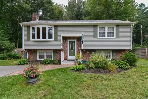 92 Augsburg Dr, Attleboro, MA 02703