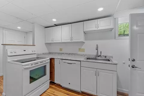405 Goss Ln, Lancaster, MA 01523 photo 27