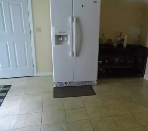 37 Aberdeen Rd, Springfield, MA 01109 photo 32