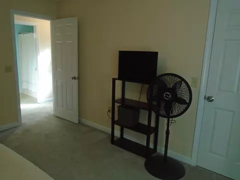 37 Aberdeen Rd, Springfield, MA 01109 photo 24