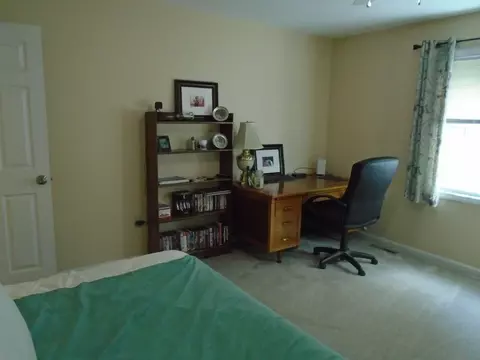 37 Aberdeen Rd, Springfield, MA 01109 photo 20