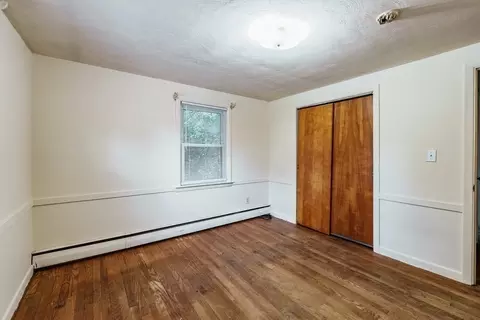 96 Strong St, Springfield, MA 01104 photo 18