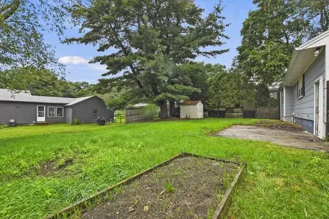 9 Foster St, Danvers, MA 01923 photo 21